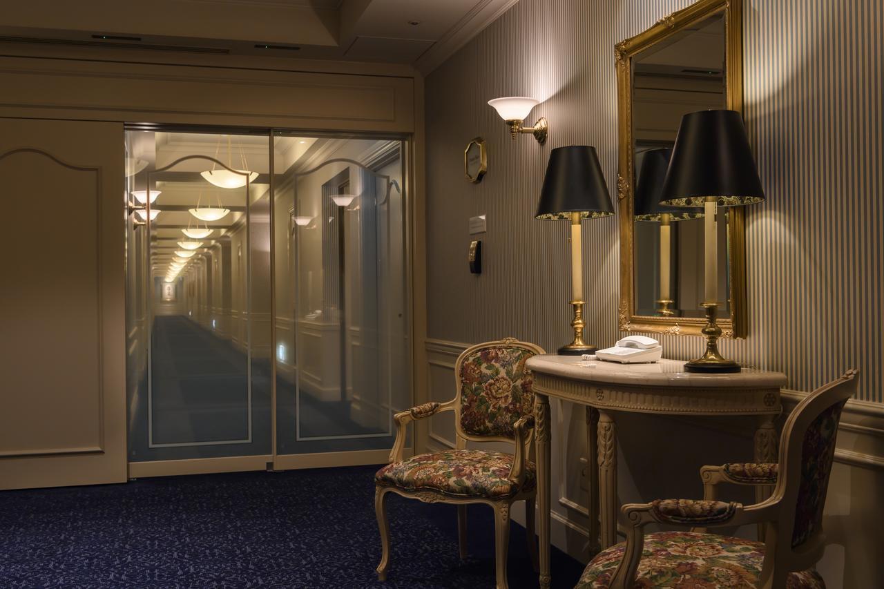 Premium Twin Room Non-Smoking Club Lounge Access,663470694:JPEG